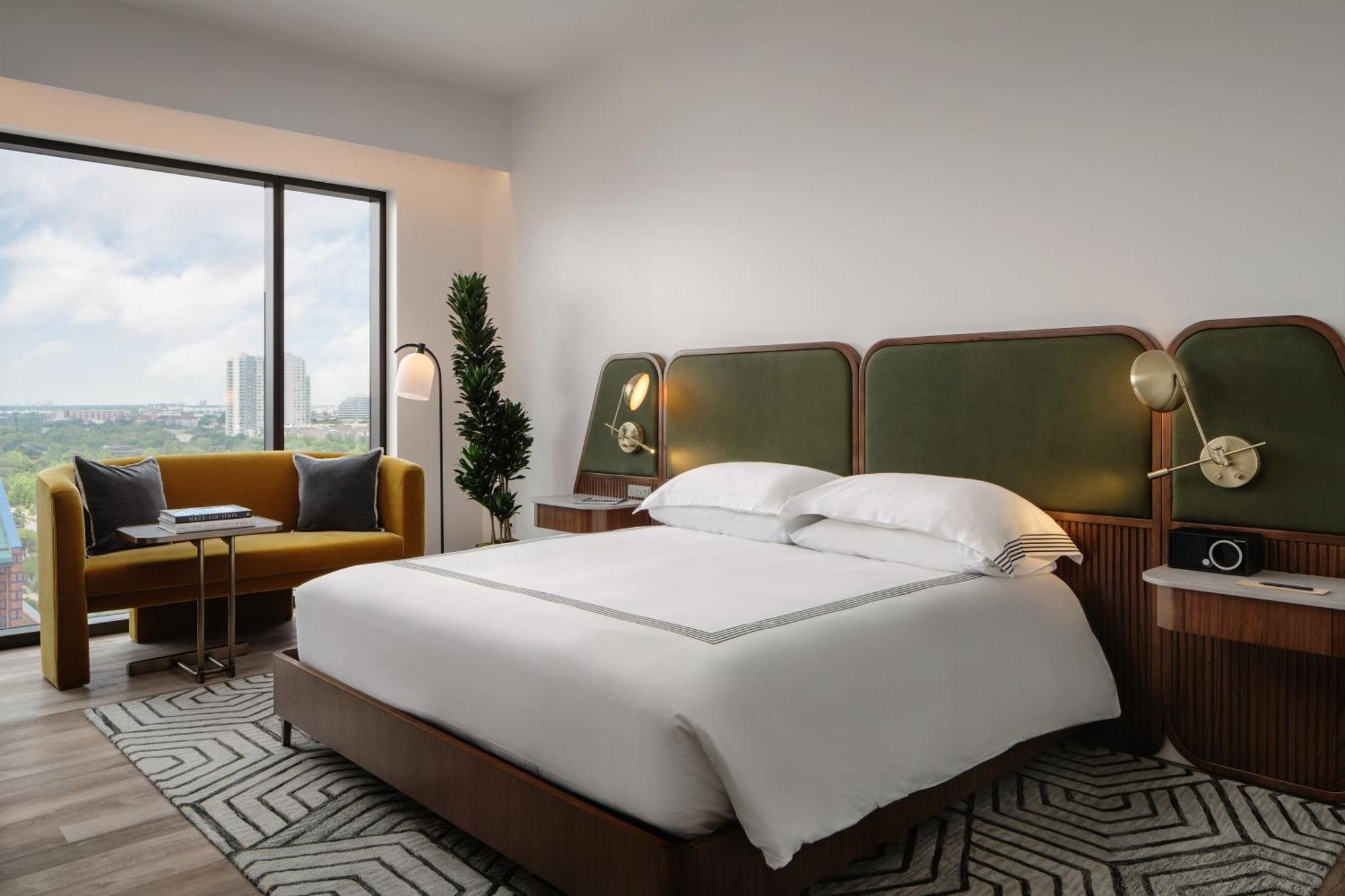 Thompson Houston, By Hyatt Hotell Exteriör bild