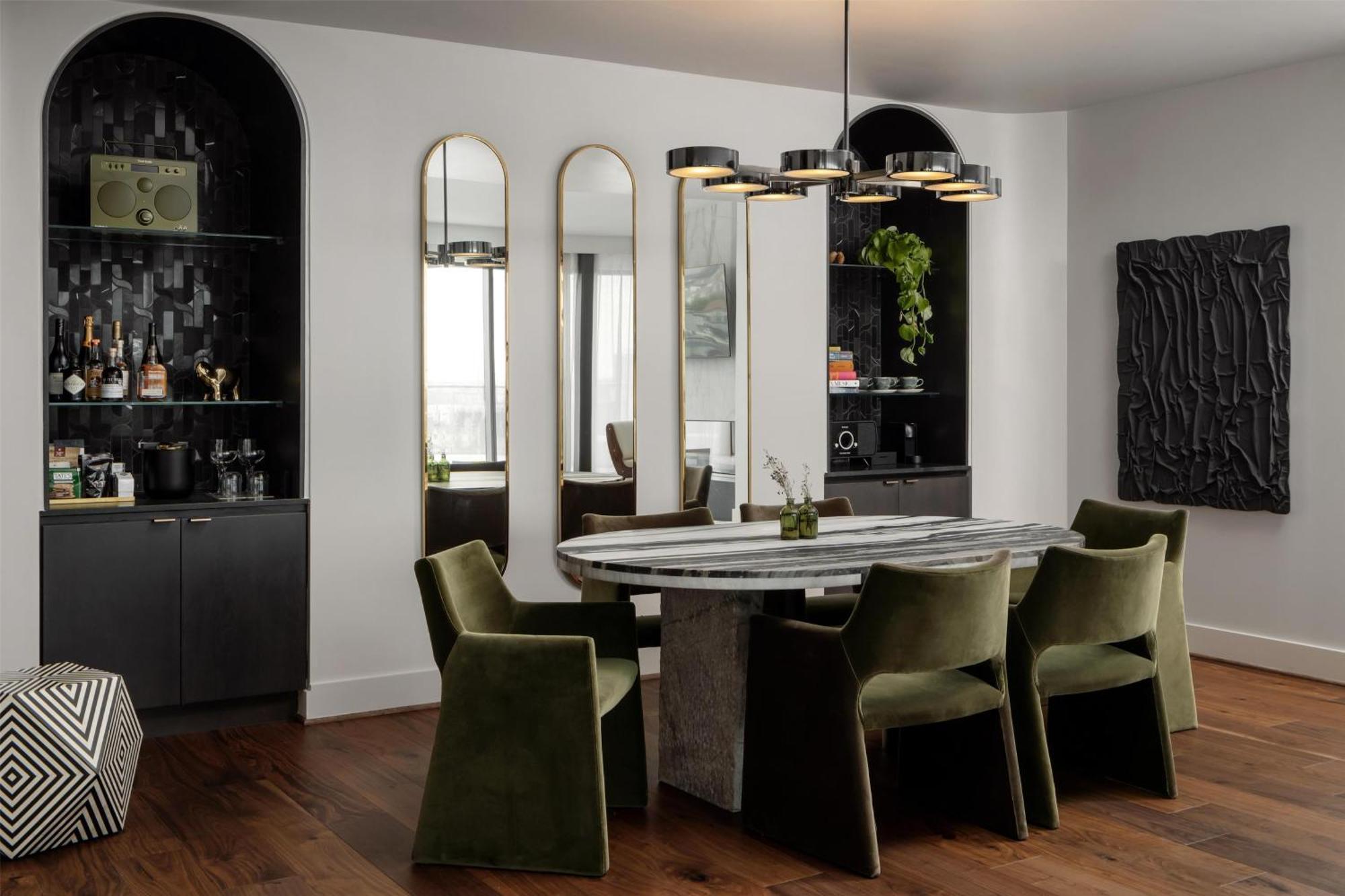 Thompson Houston, By Hyatt Hotell Exteriör bild